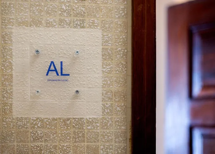 Apartment Front Av Dos Banhos